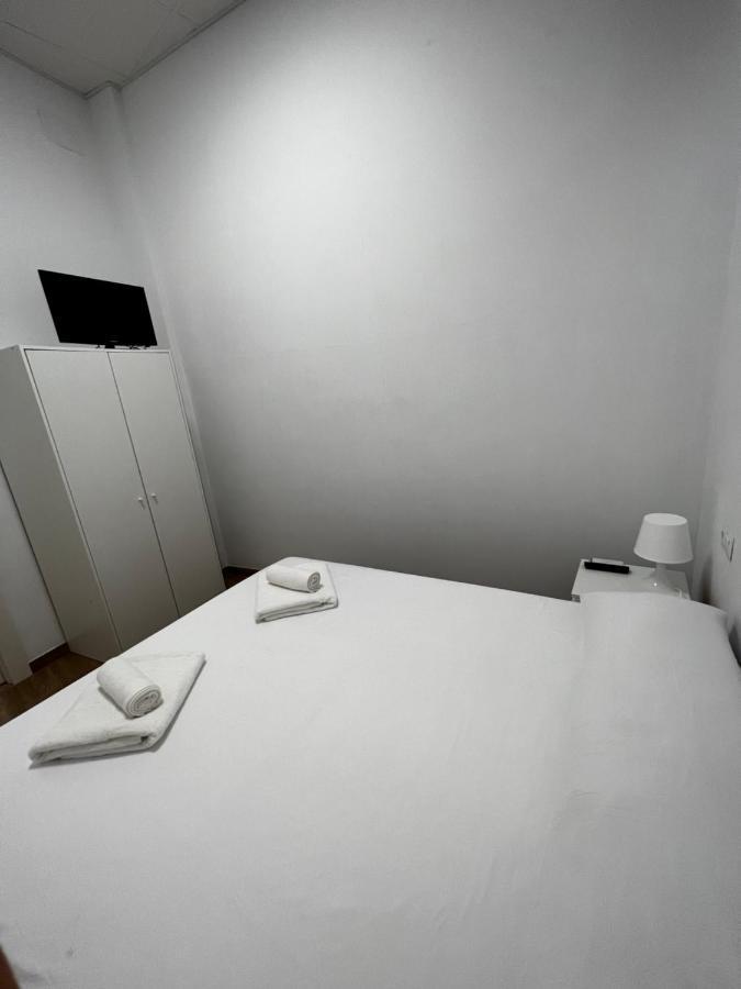 Casa Ruben 24 Villa เบเลซ-มาลากา ภายนอก รูปภาพ